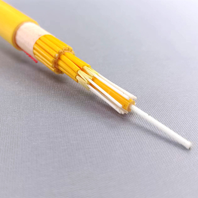 LSZH interiores Aramid cuentan un cuento el cable de fribra óptica GJPFJH 4 de la fuerza G652D bases 6 8 12 24 48