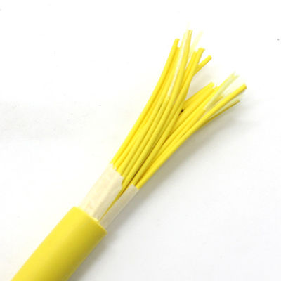 Cable de fribra óptica del solo modo de la base del desbloqueo 24 del PVC LSZH de GJBFJH SM G657A1