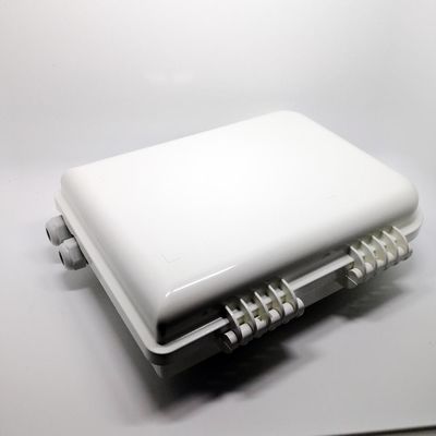 Los puertos del cable de alimentación de la red 16 de FTTX impermeabilizan la caja de empalme de fibra óptica